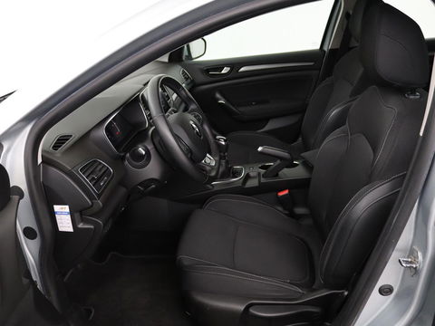 Renault Mégane Estate 1.3 TCe Zen | Apple Carplay | Cruise Control | Navi | DAB | LMV | Airco
