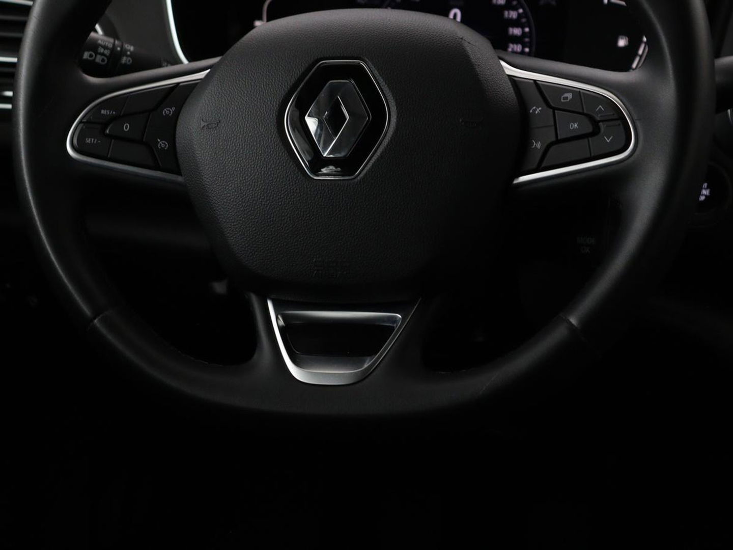 Renault Mégane Estate 1.3 TCe Zen | Apple Carplay | Cruise Control | Navi | DAB | LMV | Airco