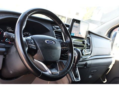 Ford Transit Custom 300 2.0 TDCI L2H1 Limited DC Camera, Cruise, Carplay, 170PK, Trekhaak, Stoelverwarming, Automaat, 2 x Schuifdeur, Uniek!