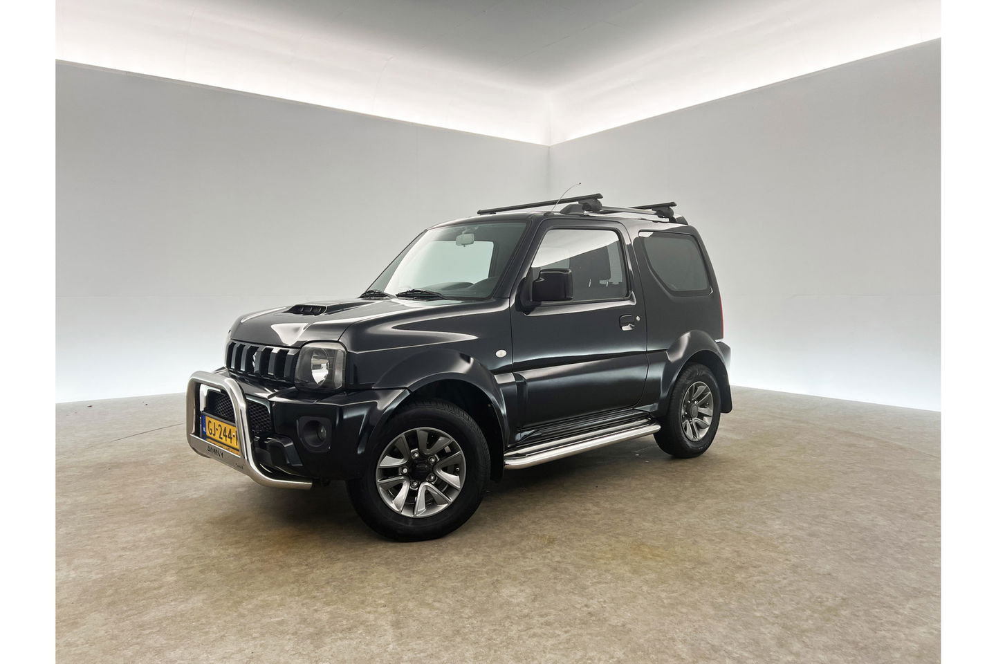 Suzuki Jimny 1.3 Exclusive 4x4 AWD Airco Trekhaak 15"LMV Stoelverwarming Elektrpakket