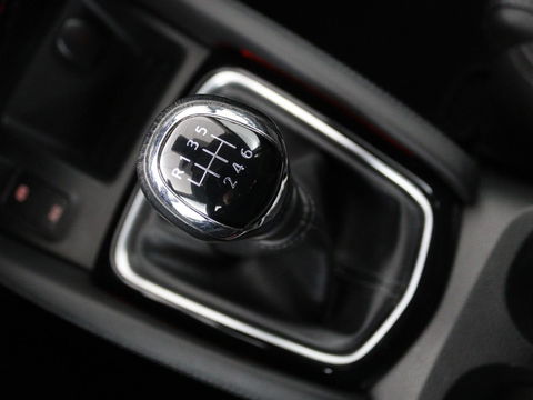 Nissan QASHQAI 1.2 Business Edition | Panoramadak | 360 Camera | Navi | Stoelverwarming | Cruise Control | Dodehoek Detectie | DAB | LMV