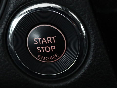 Nissan QASHQAI 1.2 Business Edition | Panoramadak | 360 Camera | Navi | Stoelverwarming | Cruise Control | Dodehoek Detectie | DAB | LMV