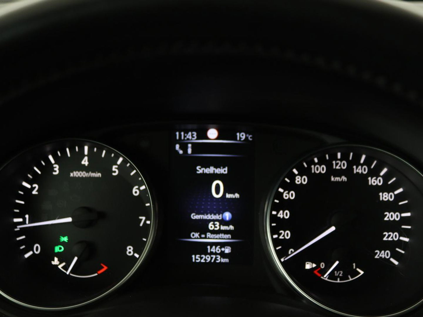 Nissan QASHQAI 1.2 Business Edition | Panoramadak | 360 Camera | Navi | Stoelverwarming | Cruise Control | Dodehoek Detectie | DAB | LMV