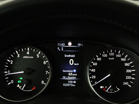 Nissan QASHQAI 1.2 Business Edition | Panoramadak | 360 Camera | Navi | Stoelverwarming | Cruise Control | Dodehoek Detectie | DAB | LMV