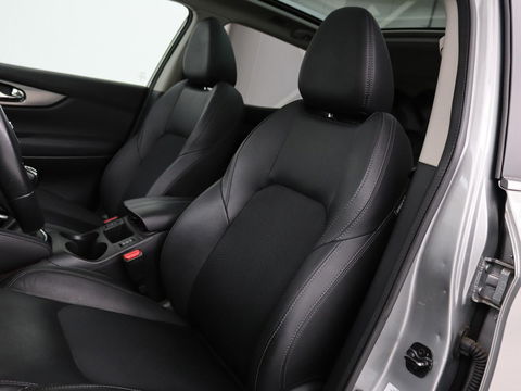 Nissan QASHQAI 1.2 Business Edition | Panoramadak | 360 Camera | Navi | Stoelverwarming | Cruise Control | Dodehoek Detectie | DAB | LMV