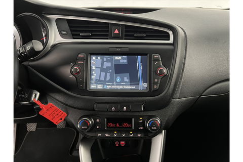 Kia Ceed 1.0 T-GDi Design Edition Camera Carplay LED Trekhaak Clima Navi PDC 16"LMV