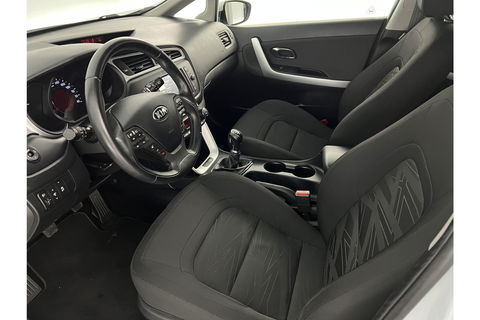 Kia Ceed 1.0 T-GDi Design Edition Camera Carplay LED Trekhaak Clima Navi PDC 16"LMV