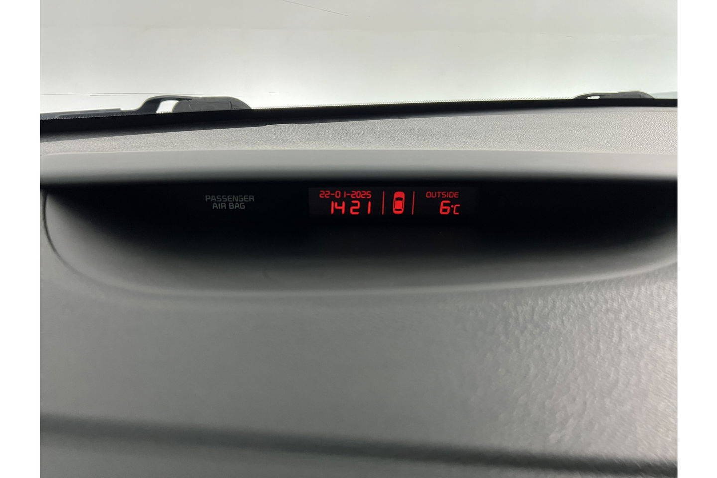 Kia Ceed 1.0 T-GDi Design Edition Camera Carplay LED Trekhaak Clima Navi PDC 16"LMV