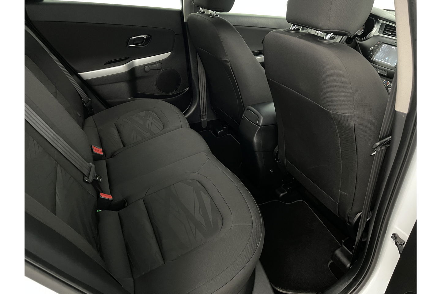 Kia Ceed 1.0 T-GDi Design Edition Camera Carplay LED Trekhaak Clima Navi PDC 16"LMV