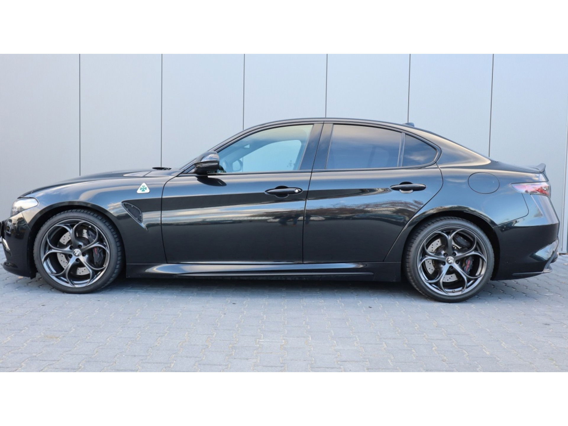 Alfa Romeo Giulia 2.9 V6 Quadrifoglio | Akrapovic | Led | Pracht machine