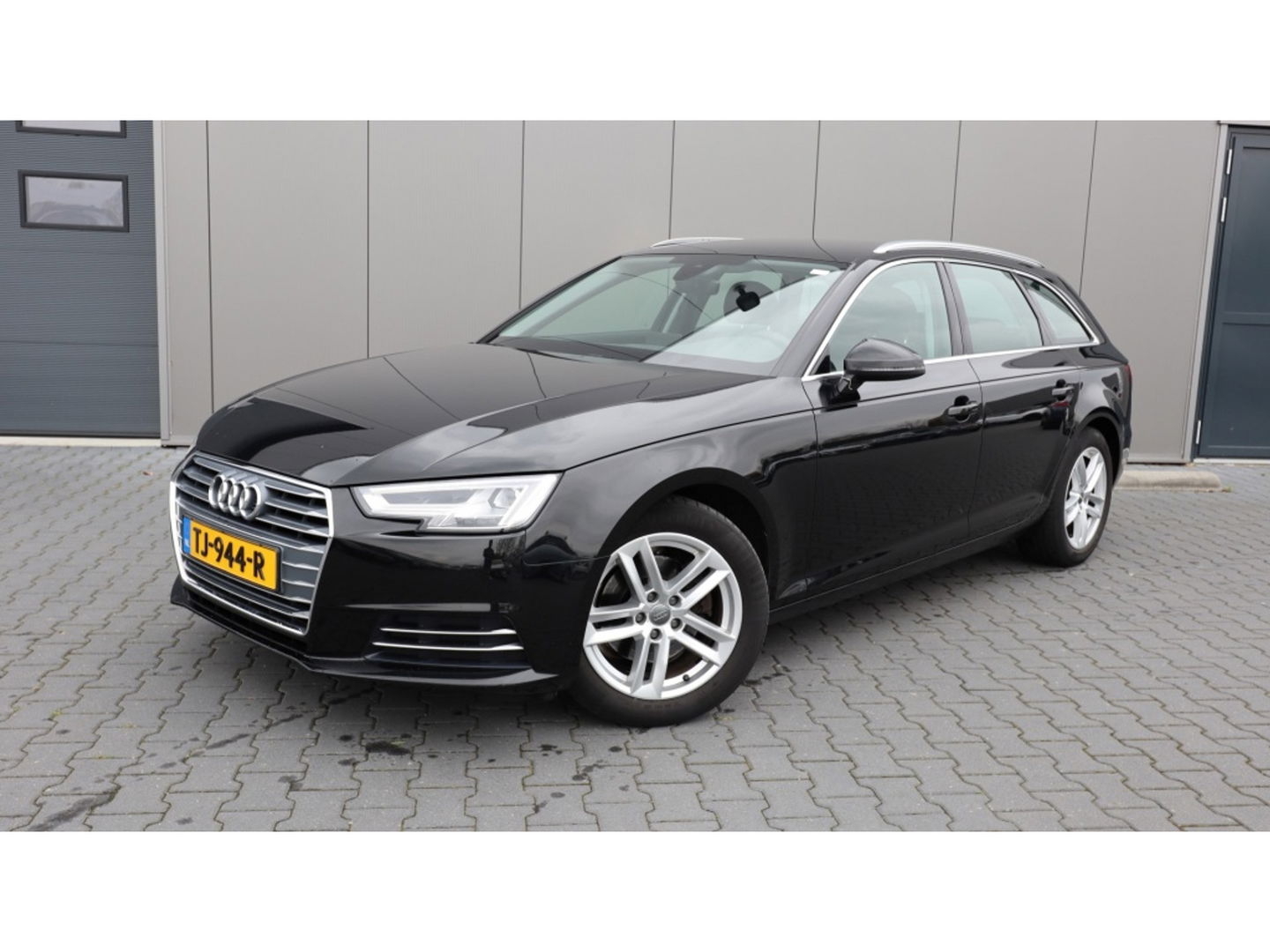 Audi A4 Avant 2.0 T MHEV Sp L.E | 192PK | Sprot | 3 zone Clima | Led