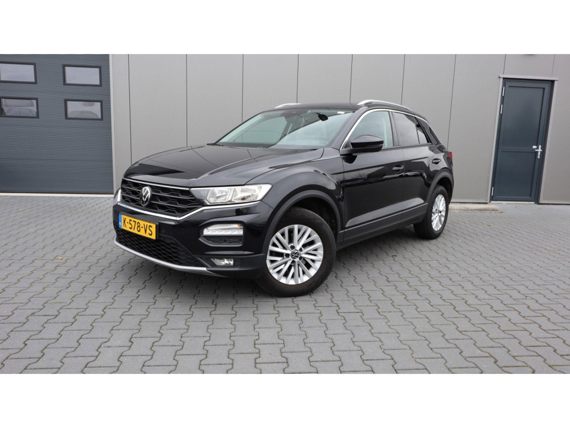 Volkswagen T-Roc 1.5 TSI Style | Apple Android | Led | Clima | PDC | Camera