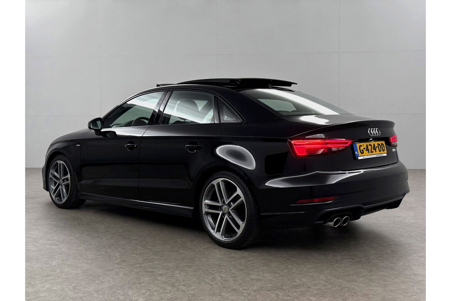 Audi A3 35 TFSI S-Line 150PK Pano LED Carplay Virtual Clima Cruise Navi PDC 18''LMV
