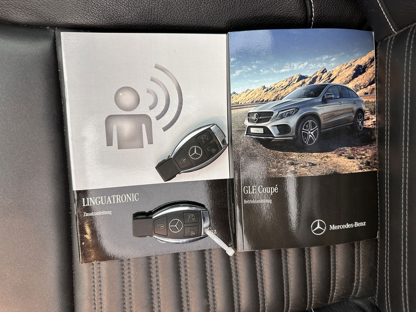 Mercedes-Benz GLE Coupé 450 AMG 4-MATIC Aut. *PANO | DISTRONIC | LUXURY-LEATHER | FULL-LED | HARMAN/KARDON-AUDIO | MEMORY-PACK | TOPVIEW | BLINDSPOT | SPORT-SEATS | KEYLESS | AIR-SUSPENSION | DAB+ | NAVI-FULLMAP | TOWBAR | 22''ALU