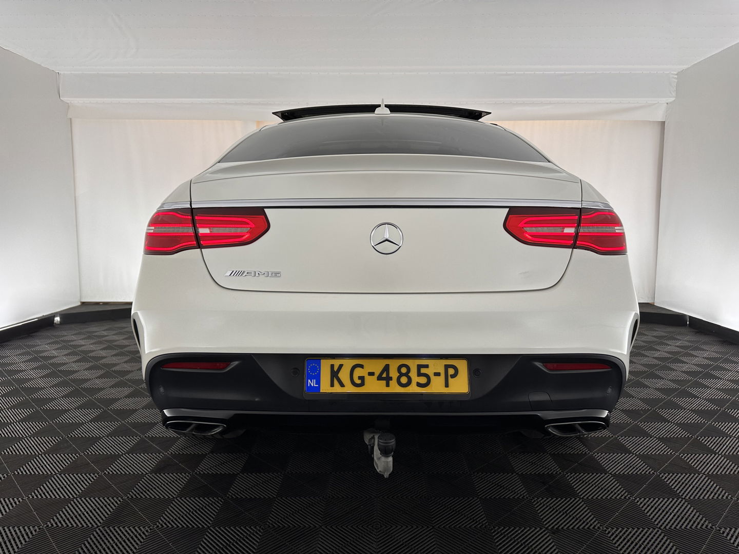Mercedes-Benz GLE Coupé 450 AMG 4-MATIC Aut. *PANO | DISTRONIC | LUXURY-LEATHER | FULL-LED | HARMAN/KARDON-AUDIO | MEMORY-PACK | TOPVIEW | BLINDSPOT | SPORT-SEATS | KEYLESS | AIR-SUSPENSION | DAB+ | NAVI-FULLMAP | TOWBAR | 22''ALU