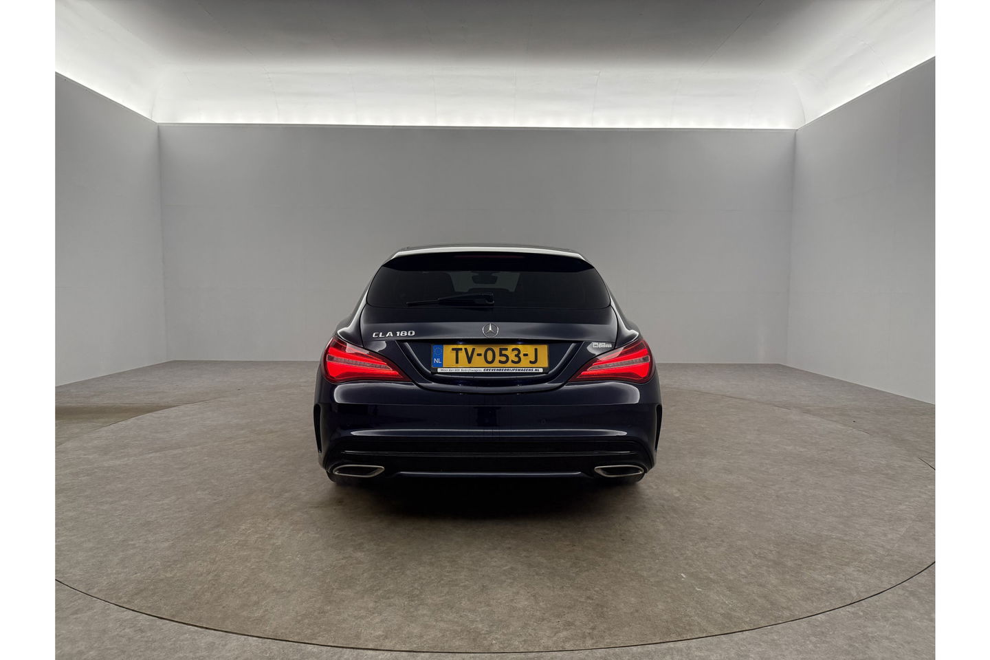 Mercedes-Benz CLA-Klasse 180 AMG Camera LED Navigatie Airco Cruise PDC 18"LMV Stoelverwarming