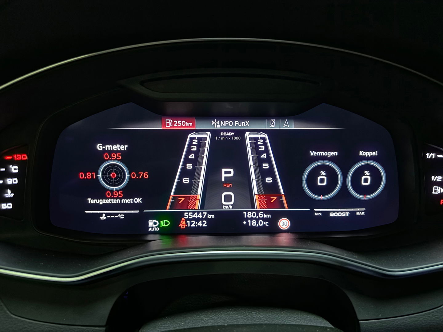 Audi RS6 quattro PANO, 4WS, Carbon (Fabrieks garantie tot 2026)