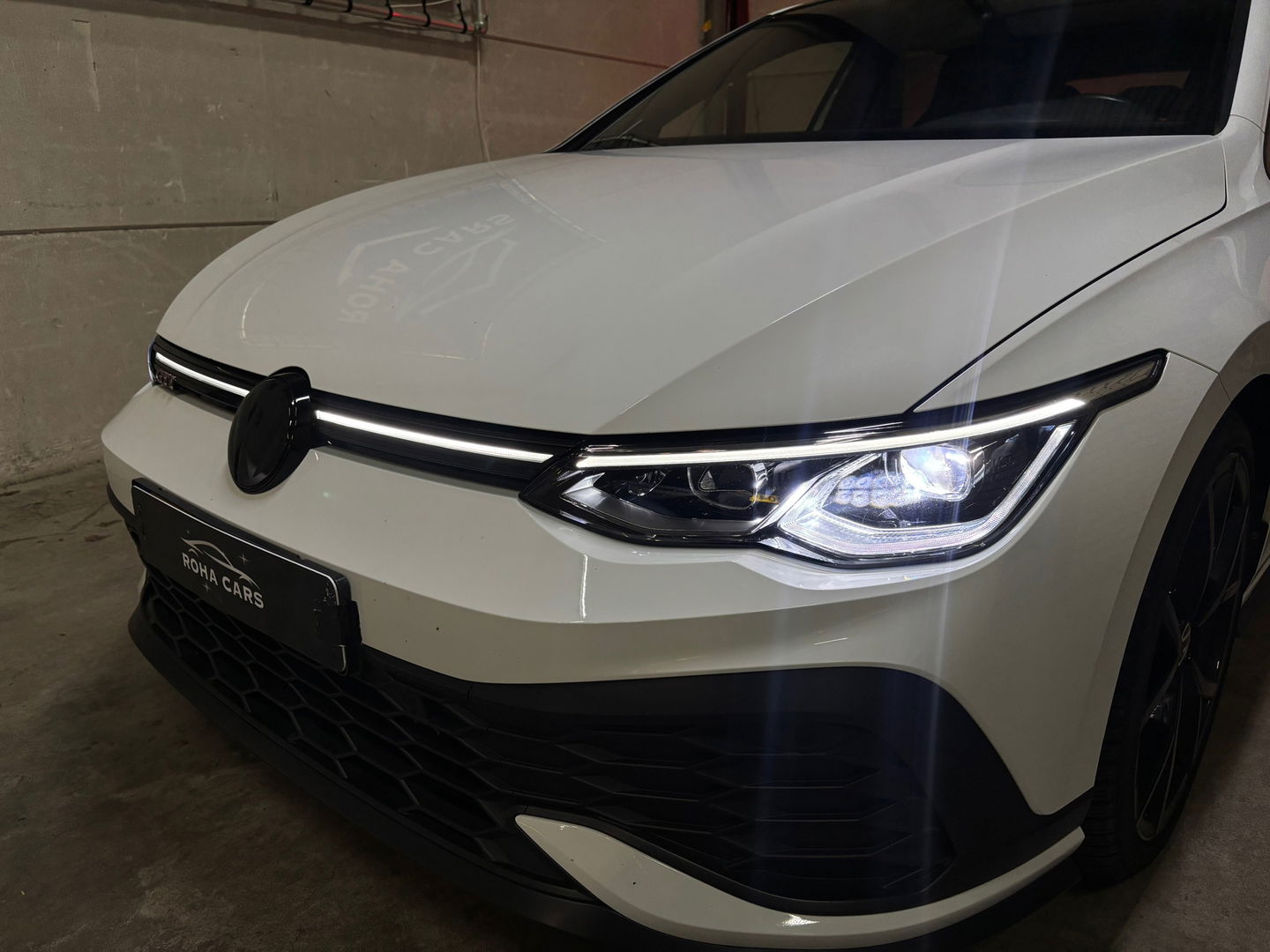 Volkswagen Golf 2.0 TSI GTI CLUBSPORT 300pk panorama
