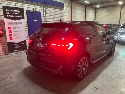 Audi A1 SPORTBACK 40 TFSI S Line Pro Line S