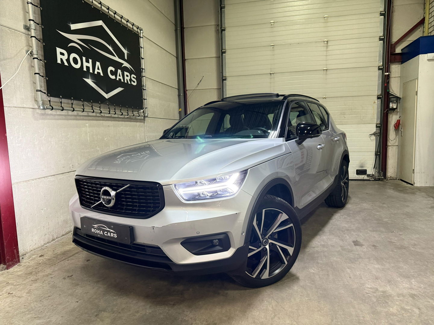 Volvo XC40 2.0 T4 R-Design
