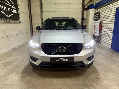 Volvo XC40 2.0 T4 R-Design