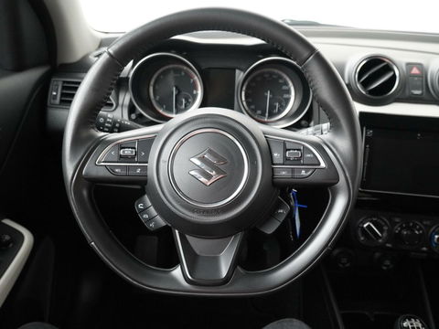 Suzuki Swift 1.2 Select Smart Hybrid