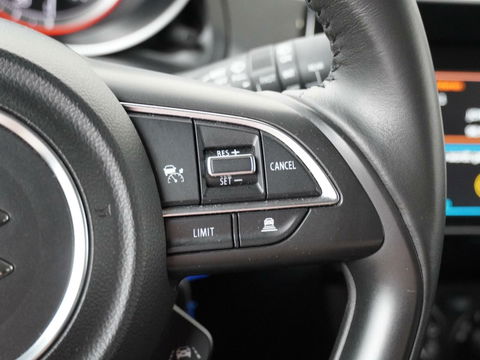 Suzuki Swift 1.2 Select Smart Hybrid