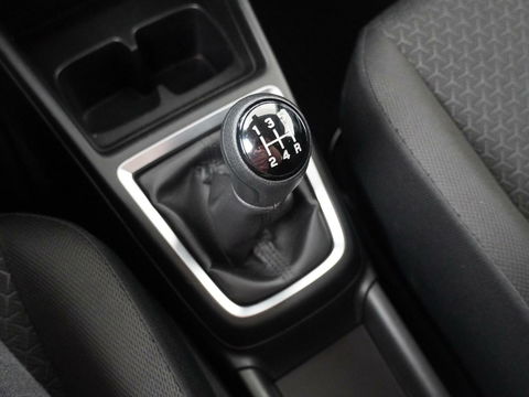 Suzuki Swift 1.2 Select Smart Hybrid