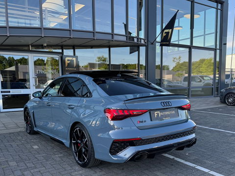 Audi RS3 Limousine 2.5 TFSI Quattro Pano|Keramisch|Sfeer|B&O