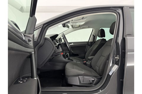 Volkswagen e-Golf E-DITION 136PK ELEKTRISCH | LED Virtual Clima Cruise Navigatie PDC 17''LMV