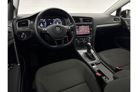 Volkswagen e-Golf E-DITION 136PK ELEKTRISCH | LED Virtual Clima Cruise Navigatie PDC 17''LMV