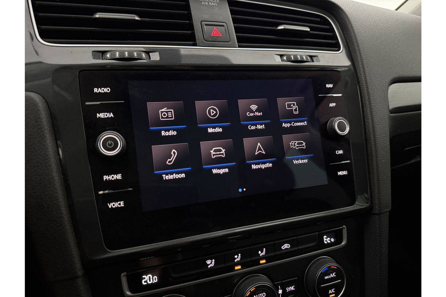 Volkswagen e-Golf E-DITION 136PK ELEKTRISCH | LED Virtual Clima Cruise Navigatie PDC 17''LMV