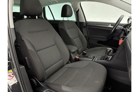 Volkswagen e-Golf E-DITION 136PK ELEKTRISCH | LED Virtual Clima Cruise Navigatie PDC 17''LMV