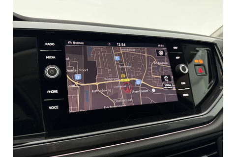Volkswagen Polo 1.0 TSI R-line DSG Adaptive Cruise LED Carplay Clima Navigatie PDC 16"LMV