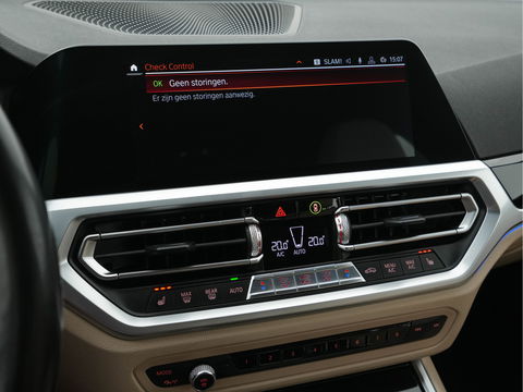 BMW 3 Serie Touring 330i High Executive Edition Sport-Pack Aut. *VERNASCA-FULL-LEATHER | DIGI-COCKPIT | FULL-LED | SPORT-SEATS | HIFI-SOUND | AMBIENT-LIGHT | HEATED-SEATS | DAB | NAVI-FULLMAP | ECC | CARPLAY | PDC | CRUISE | 18"ALU*