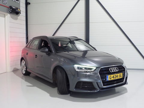 Audi A3 Sportback 30 TFSI Advance Sport "Origineel NL!" 2X S-Line Virtual Full-LED Stoelverwarming, van 2e eigenaar in nieuwstaat!