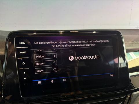 Volkswagen T-Roc 1.5 TSI R-Line Pano|IQ|Beats|Keyl|Leer|Memory