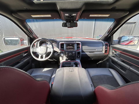 Dodge Ram Pick-Up 1500 REBEL 5.7 V8 Quad Cab 6'4 | MARGE | LUCHTVERING | PANO | OFFROAD | LEDER | 3500KG | PRINS LPG