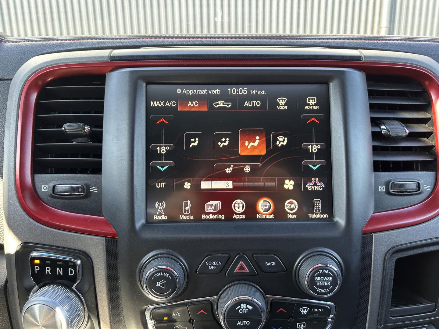 Dodge Ram Pick-Up 1500 REBEL 5.7 V8 Quad Cab 6'4 | MARGE | LUCHTVERING | PANO | OFFROAD | LEDER | 3500KG | PRINS LPG