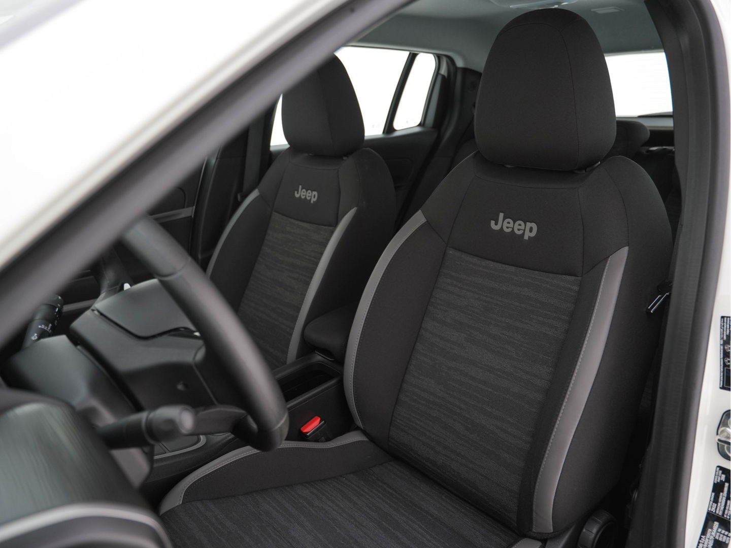 Jeep Avenger Longitude 54 kWh [ 3-Fase ] (INCL-BTW) *FULL-LED | DIGI-COCKPIT | NAVI-FULLMAP | MICROFIBRE-COMFORT-SEATS | ECC | HEATED SEATS | CCS-FASTLOADER |  PDC | CARPLAY | CRUISE | 16''ALU*