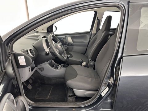 Toyota Aygo 1.0-12V + *RADIO | COMFORT-SEATS*