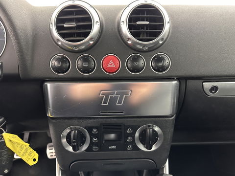Audi TT Roadster 1.8 5V Turbo *NAPPA-FULL-LEATHER | XENON | BOSE-AUDIO | SPORT-SEATS | ECC | HEATED-SEATS | PDC | CRUISE | AIRSCARF | 18''ALU*