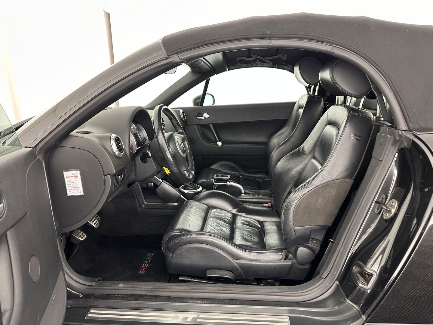 Audi TT Roadster 1.8 5V Turbo *NAPPA-FULL-LEATHER | XENON | BOSE-AUDIO | SPORT-SEATS | ECC | HEATED-SEATS | PDC | CRUISE | AIRSCARF | 18''ALU*