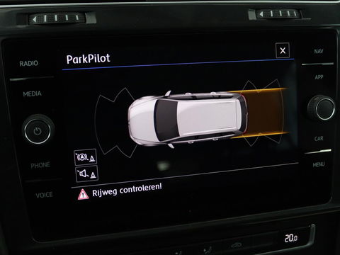 Volkswagen GOLF Variant 1.6 TDI Comfortline | Apple Carplay | Navigatie | Cruise Control Adaptief | Parkeersensor voor en achter | LED | LMV