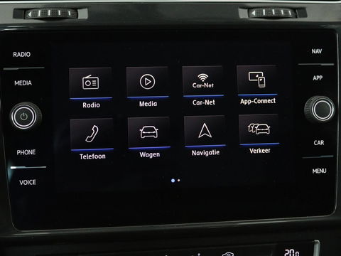 Volkswagen GOLF Variant 1.6 TDI Comfortline | Apple Carplay | Navigatie | Cruise Control Adaptief | Parkeersensor voor en achter | LED | LMV