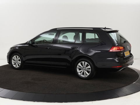 Volkswagen GOLF Variant 1.6 TDI Comfortline | Apple Carplay | Navigatie | Cruise Control Adaptief | Parkeersensor voor en achter | LED | LMV