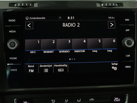 Volkswagen GOLF Variant 1.6 TDI Comfortline | Apple Carplay | Navigatie | Cruise Control Adaptief | Parkeersensor voor en achter | LED | LMV