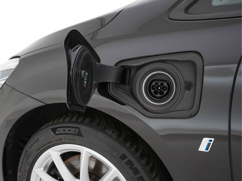 BMW 2 Serie Active Tourer AWD 225xe iPerformance High Executive Aut. *HEAD-UP | FULL-LED | NAVI-FULLMAP | HEATED-SPORT-SEATS  | ECC | PDC | CRUISE | 17''ALU*