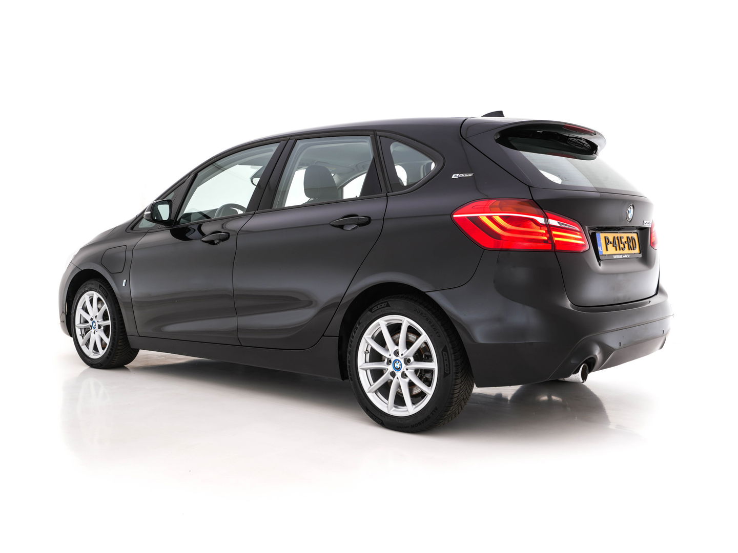 BMW 2 Serie Active Tourer AWD 225xe iPerformance High Executive Aut. *HEAD-UP | FULL-LED | NAVI-FULLMAP | HEATED-SPORT-SEATS  | ECC | PDC | CRUISE | 17''ALU*