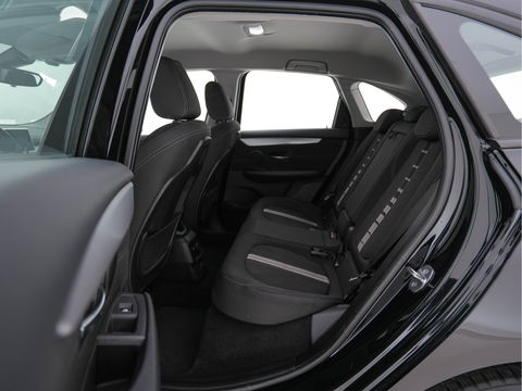 BMW 2 Serie Active Tourer AWD 225xe iPerformance High Executive Aut. *HEAD-UP | FULL-LED | NAVI-FULLMAP | HEATED-SPORT-SEATS  | ECC | PDC | CRUISE | 17''ALU*